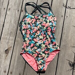 Carve Designs Beacon One Piece - wildflower size medium